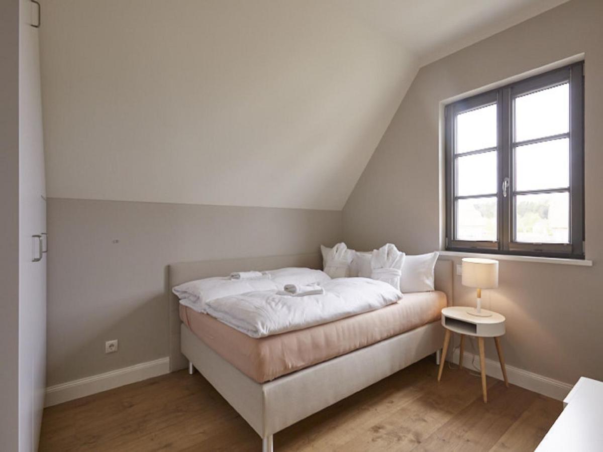 Reetland Am Meer - Premium Reetdachvilla Mit 3 Schlafzimmern, Sauna Und Kamin E24 Дранске Екстериор снимка